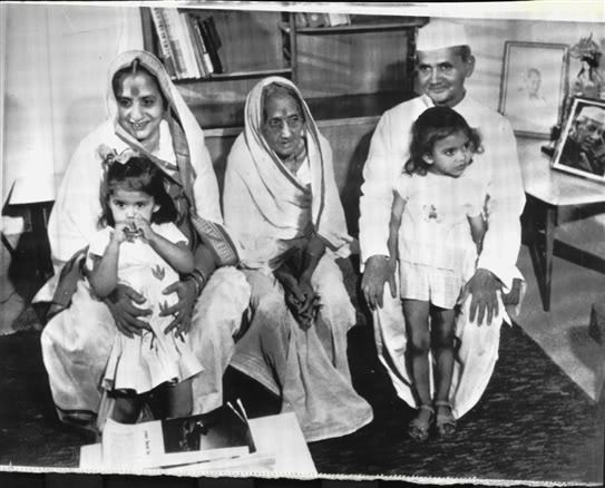 1964+India%2527s+Lal+Bahadur+Shastri+Family+Press+Photo